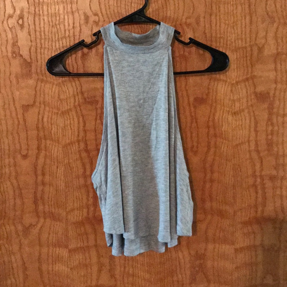 High neck open back Tank NEW WITHOUT TAGS!!